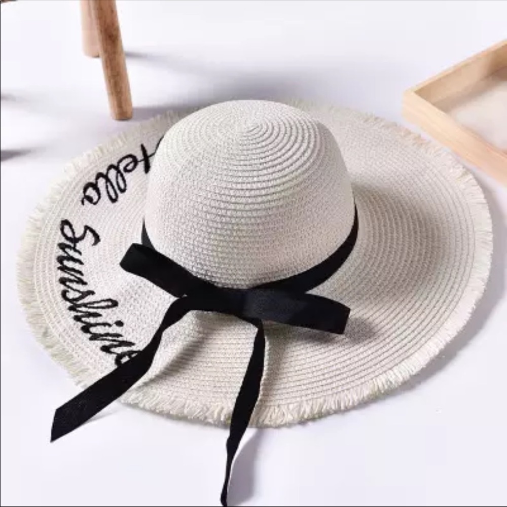Hello Sunshine Woven Beach Hat - Picture 4 of 6